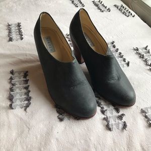 Nisolo Shoes Austin Smoke